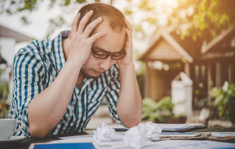 Dùng 70% lương trả nợ mua nhà: Sai lầm chết người vì không tính rủi ro thu nhập