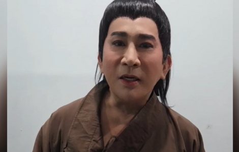 Nghệ sĩ Kim Tử Long không thể hát, nói trên sân khấu?