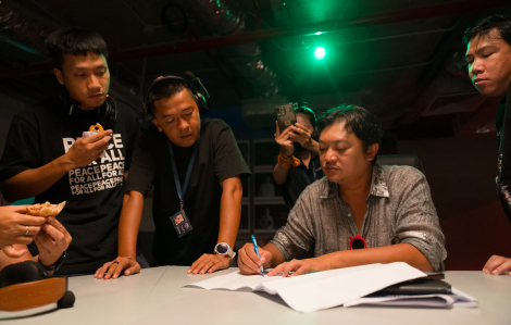 Nhiều người từ chối đồng hành, Phan Gia Nhật Linh vẫn quyết làm 'Đại tiệc trăng máu 8'