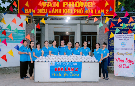 Phụ nữ phường Thuận Giao đồng hành cùng học sinh và người lao động khó khăn