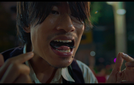 Bất ngờ: Kiều Minh Tuấn đi dây, phun lửa - Huỳnh Lập đưa tranh cổ động lên phim