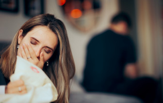 Đừng để nạn nhân đơn độc