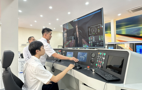 Trường đại học Giao thông vận tải TPHCM đưa phòng mô phỏng đường sắt tốc độ cao vào vận hành