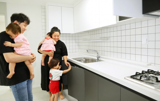 Trì hoãn đăng ký kết hôn vì… chính sách