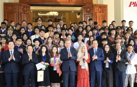 Tổng bí thư Tô Lâm gặp mặt học sinh, sinh viên, thanh niên dân tộc thiểu số xuất sắc, tiêu biểu