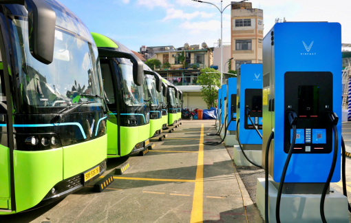 TPHCM đưa thêm 58 xe buýt điện vào khai thác