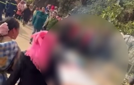 Hiện trường vụ lật xe đoàn từ thiện khiến 9 người không qua khỏi ở Lào Cai