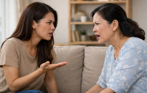 Khi quyền lựa chọn của con làm mẹ cảm thấy cô đơn