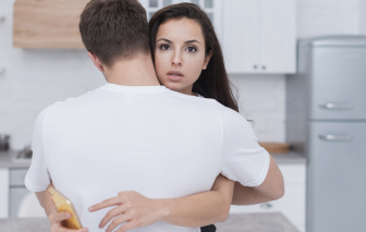 Khi chồng thành "tù nhân" của vợ