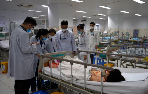 Đau bụng sau va chạm, bé trai 6 tuổi nguy hiểm tính mạng