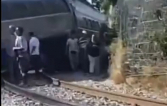 Hiện trường vụ lật tàu hoả khiến 13 người không qua khỏi, gần cả trăm người bị thương