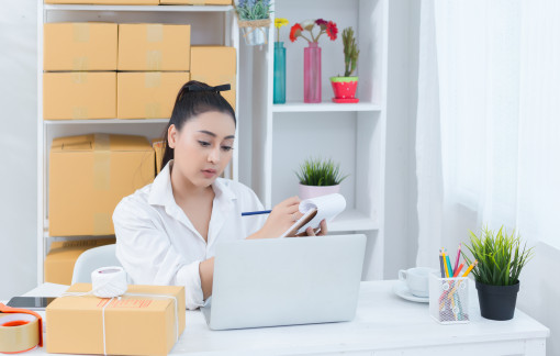 Mất giá khi phụ thuộc đàn ông