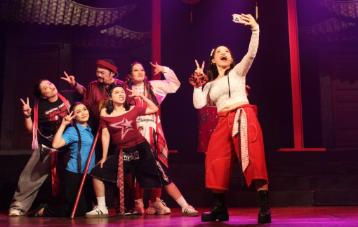 Sắc - ấn ngọc Nam phươngrạng rỡ ngày trở lại