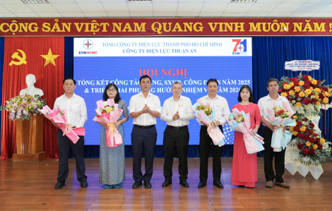 Đảng bộ EVNHCMC hoàn thành xuất sắc nhiệm vụ năm 2025