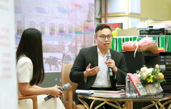 Sinh viên Việt ở Mỹ kể sử Việt bằng tiếng Anh