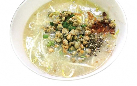 Cháo hến đẫm vị tình đầu