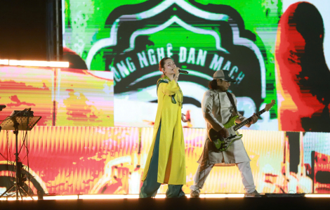 Quảng trường Văn hóa TP Huế sôi động chương trình chào đón năm mới 2026