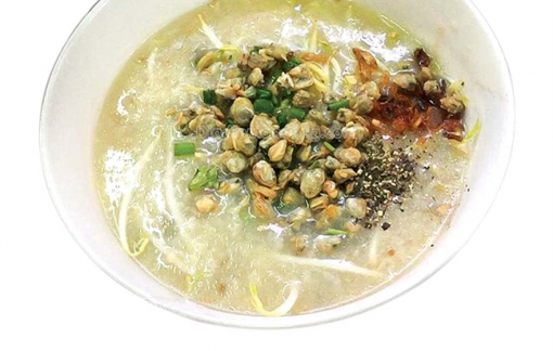 Cháo hến đẫm vị tình đầu