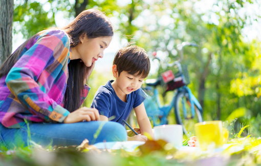 Làm mẹ tỉnh thức: Chỉ cần đủ tốt, không cần hoàn hảo