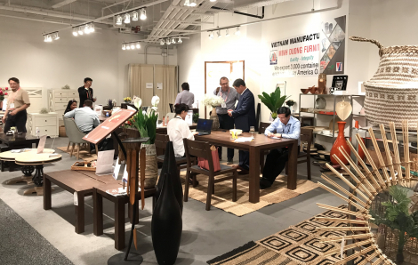 Mỹ lùi thời điểm áp thuế 1 năm cho các sản phẩm gỗ Việt Nam