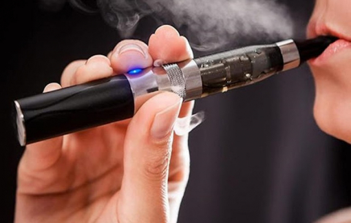 Hành vi chứa chấp người sử dụng thuốc lá điện tử bị phạt tới 10 triệu đồng