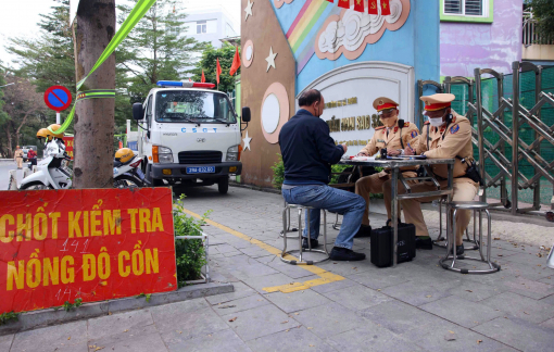 Tết Dương Lịch, nhiều tài xế vi phạm nồng độ cồn bị xử lý