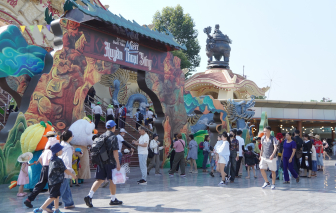 TPHCM đón hơn 1,2 triệu lượt khách trong kỳ nghỉ Tết Dương lịch 2026