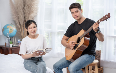 Chỉ đường cho hươu: Đánh dấu tuổi 18 bằng cách đổ tiền cho dự án âm nhạc