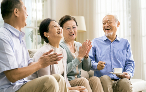 Làm những cụ già vui vẻ