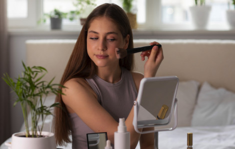 Loại bỏ ngay những thói quen làm đẹp khiến bạn nhanh già