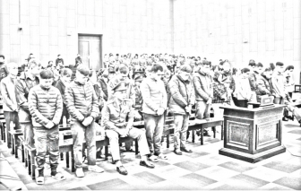 Vụ án tại Cục ATTP: Hồ sơ bị "ngâm" vô thời hạn nếu không có tiền "bôi trơn"