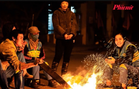 Người Hà Nội mưu sinh trong cái rét 'cắt da, cắt thịt'