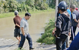 Vớt được thi thể người đàn ông rơi xuống mương nước