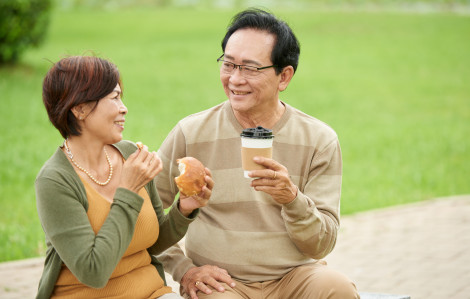 Cả đời trao trọn yêu thương