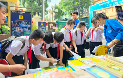 Chọn 24/11 là “Ngày văn hóa Việt Nam”, người lao động được nghỉ lễ