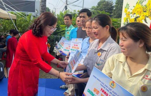 Nhiều doanh nghiệp TPHCM tăng thưởng Tết