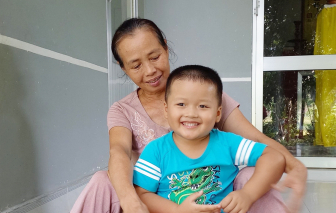 Má nhớ cười thiệt nhiều…