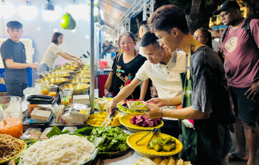 Hiệp hội Du lịch TPHCM siết quy trình tổ chức các lễ hội vì vấn đề thực phẩm