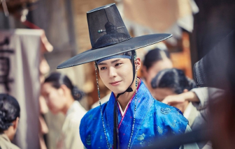 Park Bo-gum lột xác thành võ sĩ giác đấu nô lệ trong bom tấn cổ trang mới