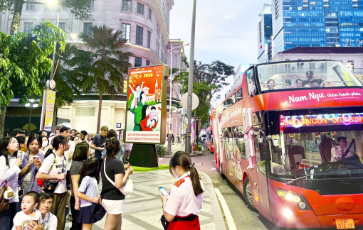 Chớ vội mừng với số liệu lạc quan về du lịch