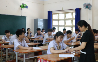 Vì sao nhiều địa phương chưa công bố môn thi vào lớp Mười?