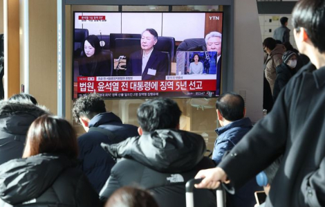 Cựu Tổng thống Hàn Quốc Yoon Suk Yeol bị kết án 5 năm tù vì tội cản trở công lý