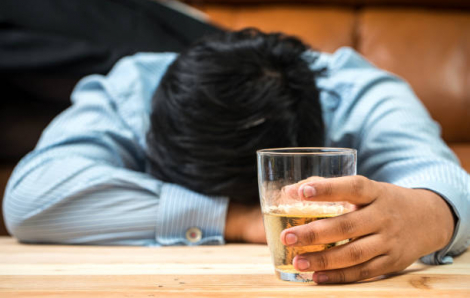 Đàn ông gồng đến bao giờ?