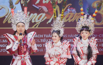 Nghệ sĩ Kiều Mai Lý “khóc” chờ Hồng Loan về ăn tết