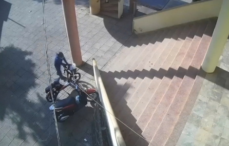 Người phụ nữ trình báo bị trộm lấy 800 tờ vé số