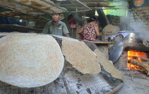 Làng bánh di sản quốc gia rộn ràng mùa tết