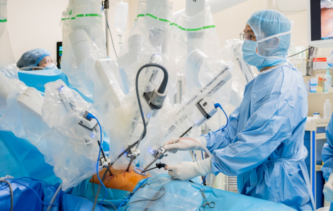 Bệnh viện FV có hệ thống robot phẫu thuật gần 79 tỉ đồng