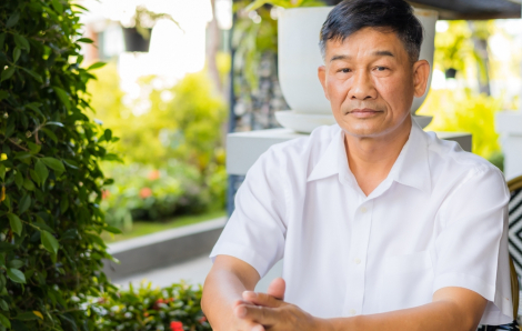 Giá vàng tăng vọt, bố vợ tiếc vì đã cho con rể mượn tiền mua đất