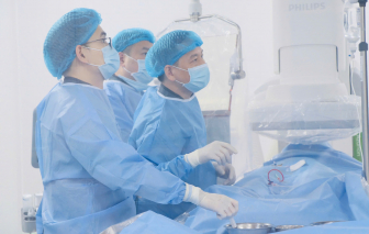 Người phụ nữ thoát phẫu thuật mở ngực nhờ kỹ thuật can thiệp tim mạch ít xâm lấn