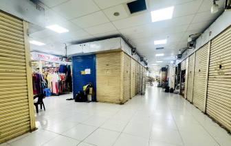 Lo khai thuế sai, tiểu thương đóng sạp ngay cận tết